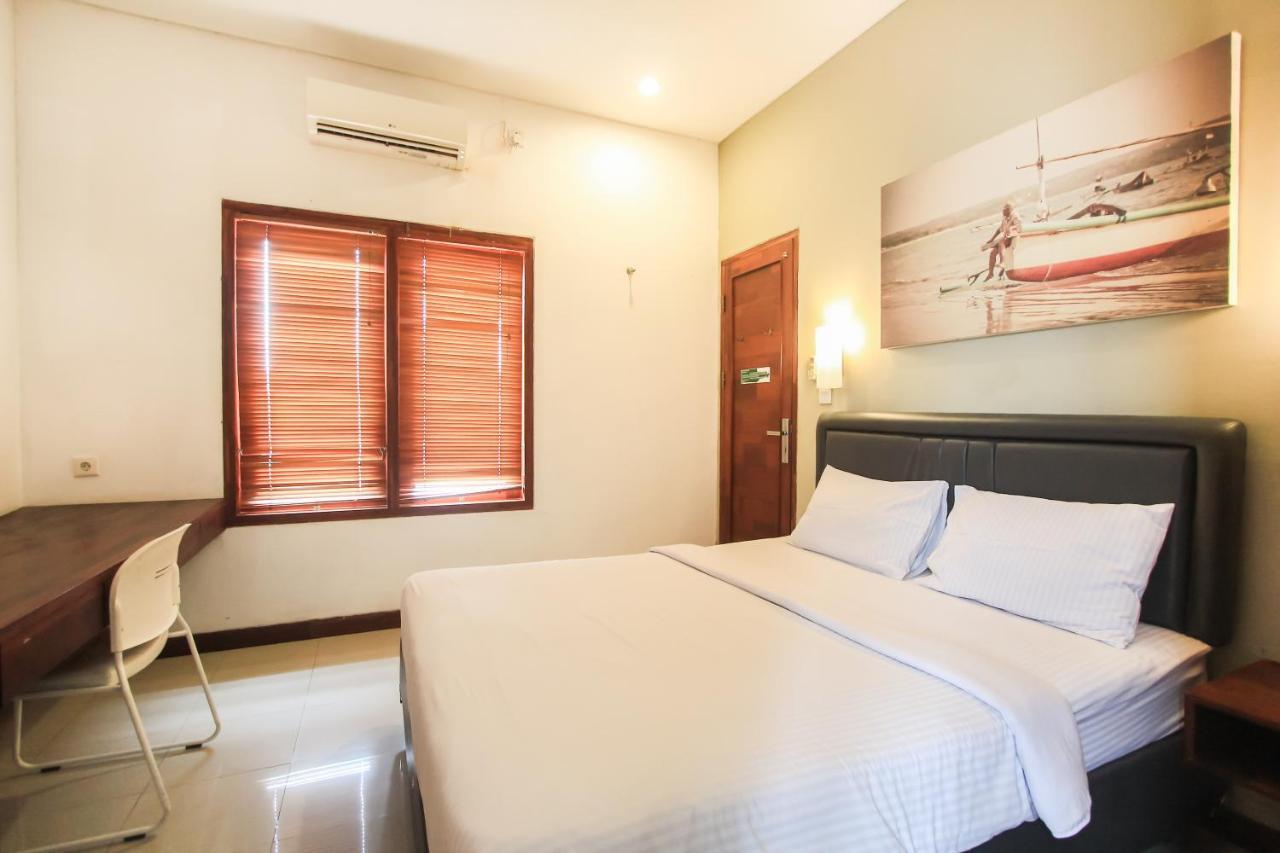 Kuta Legian Inn Bagian luar foto
